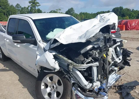 2021 Ram 1500 Big Horn 4X4 6'4 Box from USA, damaged, VIN 1C6SRFBT2MN725088